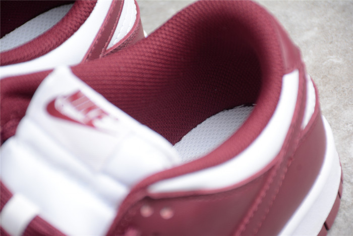 nike dunk low bordeaux (w)  dd1503-108