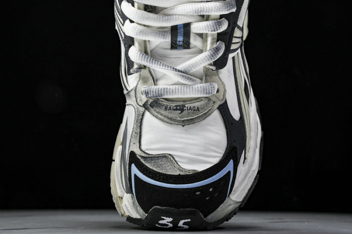 Ba*len*cia*ga track runner btt-208