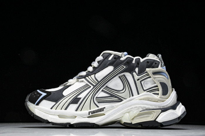 Ba*len*cia*ga track runner btt-208