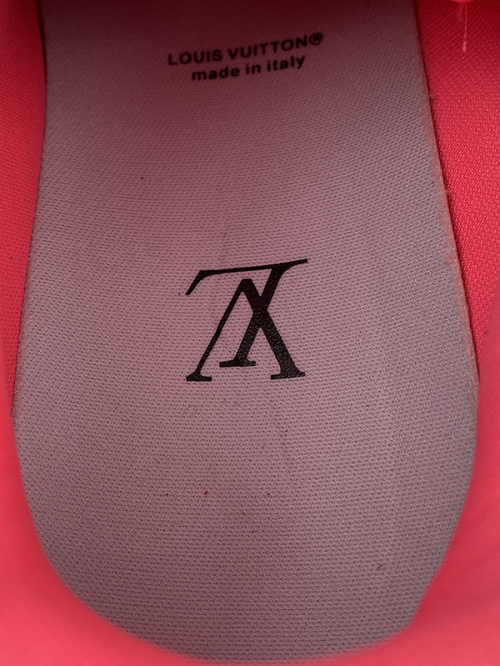 lou vuit sci-fi sneakers  lvss-0125