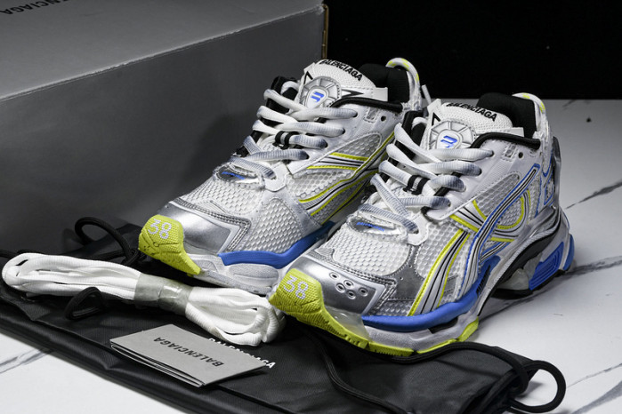 Ba*len*cia*ga track runner  btt-190