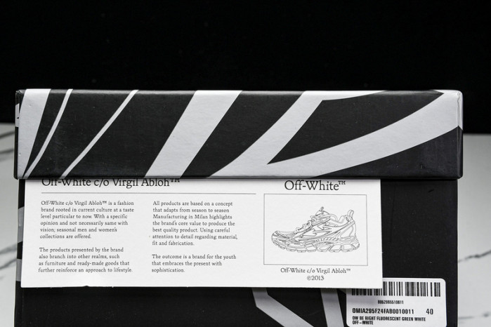 c/o​  sneakers  co-009