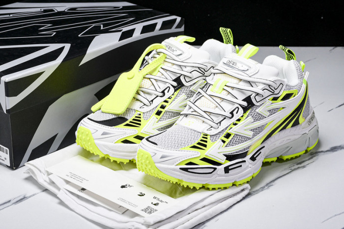 c/o​  sneakers  co-009