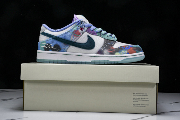 nike dunk low  hf6061-400