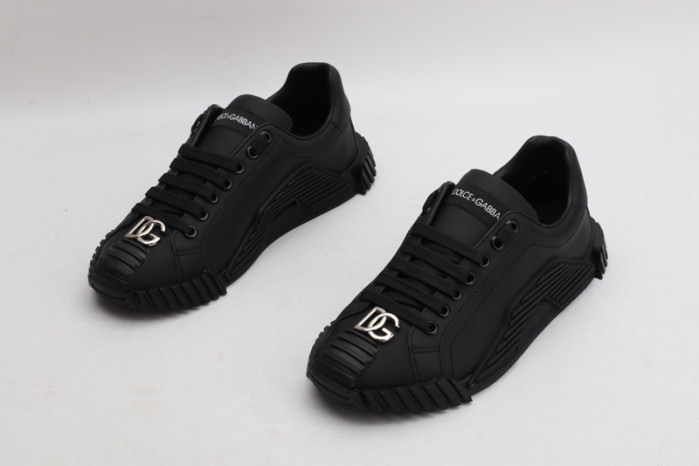 dg  sneakers  dg -056