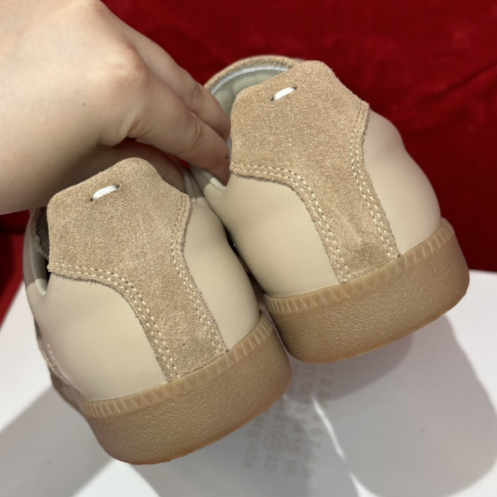 ma*iso*n mar*giela  mama-005