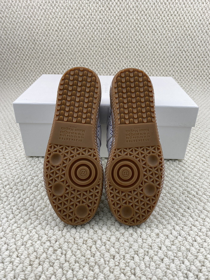 ma*iso*n mar*giela  mama-004