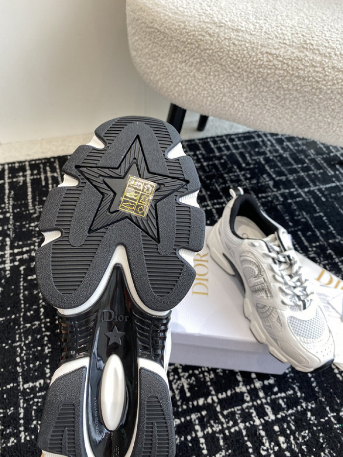 d*r  sneakers   drs-001