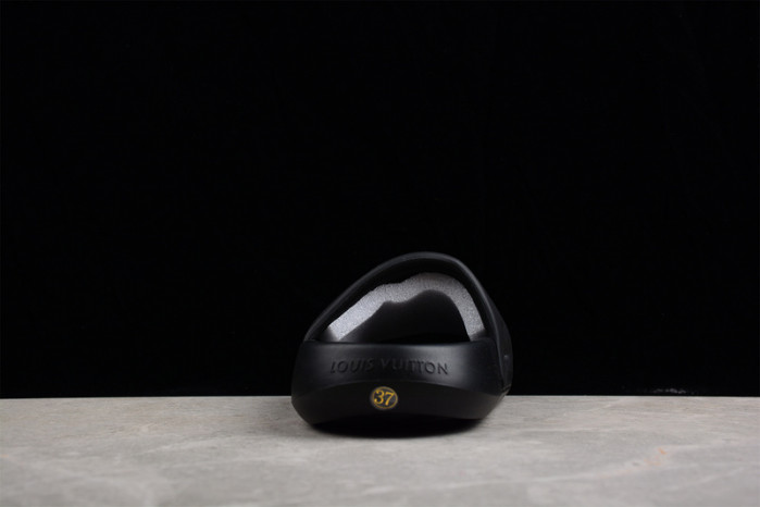 lo** vui* sandals   lv-170016