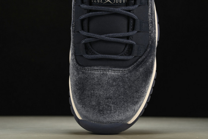 air jordan 11 velvet “midnight navy” ar0715-441