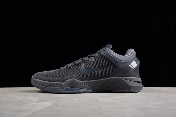 nike kobe 7fade to black  869460-442