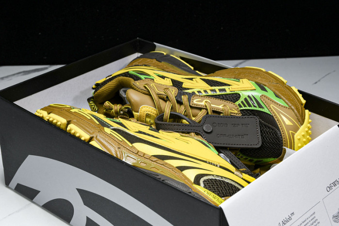 c/o​  sneakers  co-007