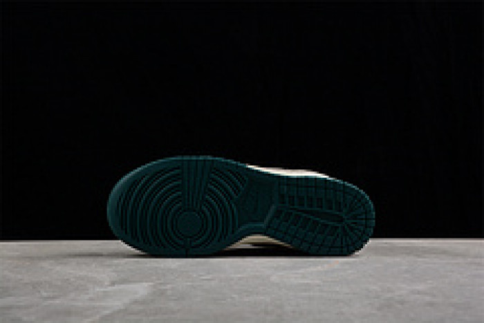 nike sb dunk low  fc1688-100