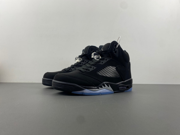 air jordan 5  “black metallic reimagined” hf3975-001