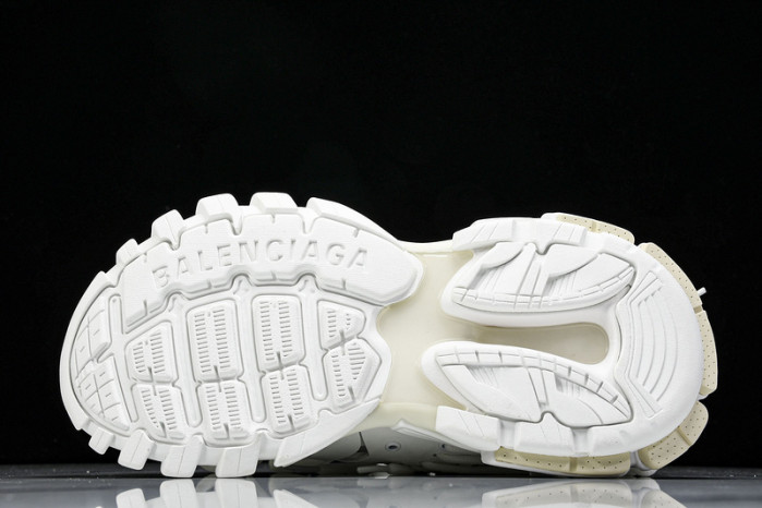 Ba*len*cia*ga track runner  btt-202