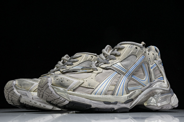 Ba*len*cia*ga track runner  btt-188