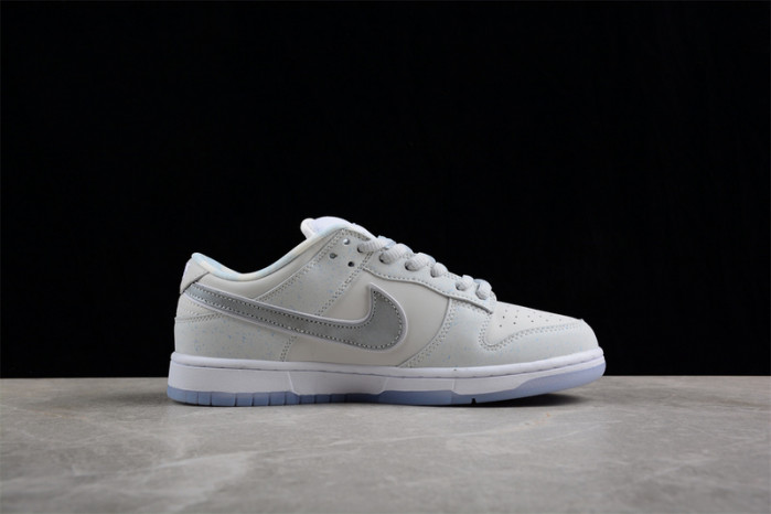 nike sb dunk low “white lobster”  fd8776-100