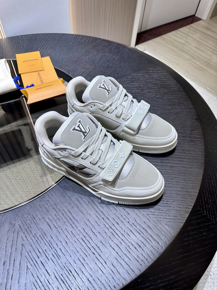 lou vuit sci-fi sneakers  lvss-0247