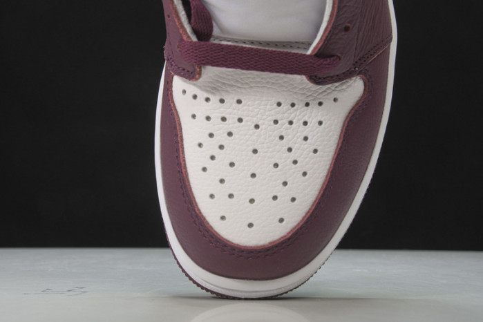 air jordan 1 high og “bordeaux” bordeaux/white-metallic silver 555088-611